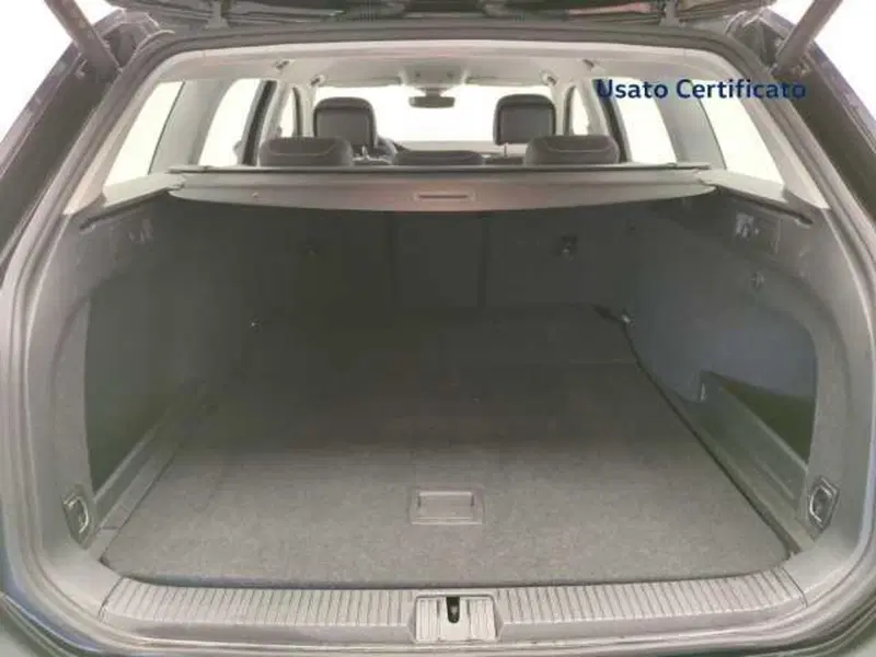 Volkswagen Passat Variant usata a Avellino (8)