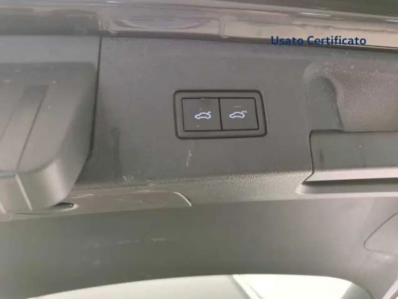 Volkswagen Passat Variant usata a Avellino (9)