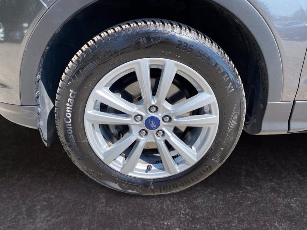 Ford Kuga usata a Milano (16)