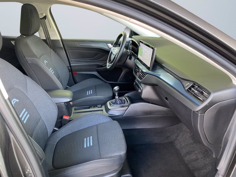 Ford Focus Station Wagon usata a Milano (11)
