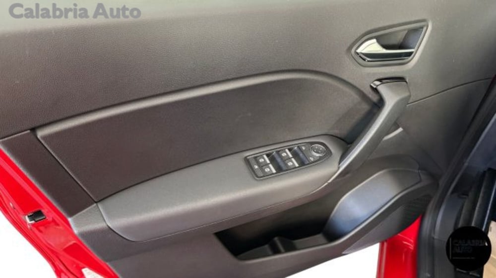 Renault Captur nuova a Reggio Calabria (14)