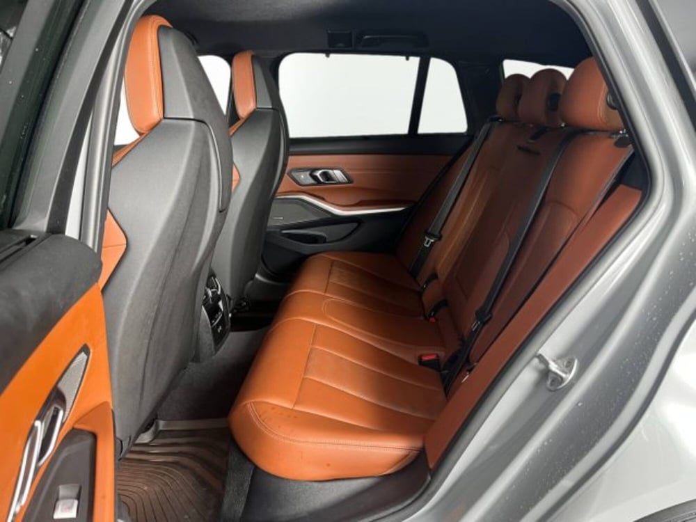 BMW Serie 3 Touring usata a Ascoli Piceno (13)