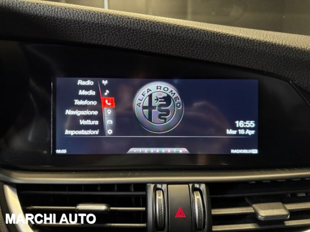 Alfa Romeo Giulia usata a Perugia (20)