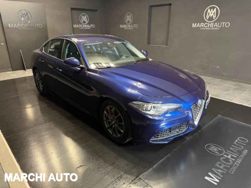 Alfa Romeo Giulia usata a Perugia (3)