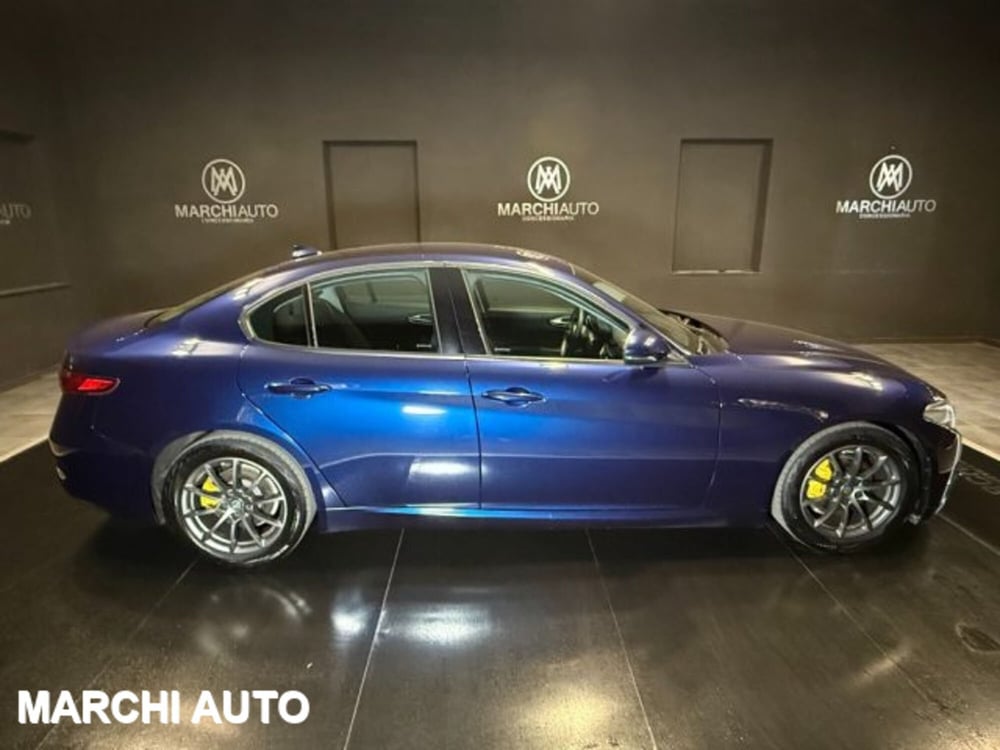 Alfa Romeo Giulia usata a Perugia (4)
