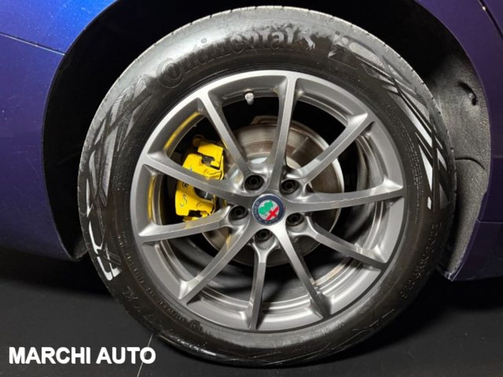 Alfa Romeo Giulia usata a Perugia (9)