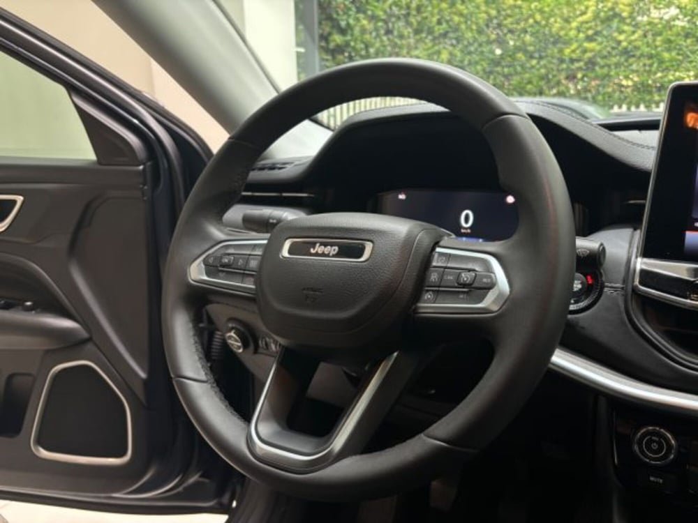 Jeep Compass usata a Napoli (17)
