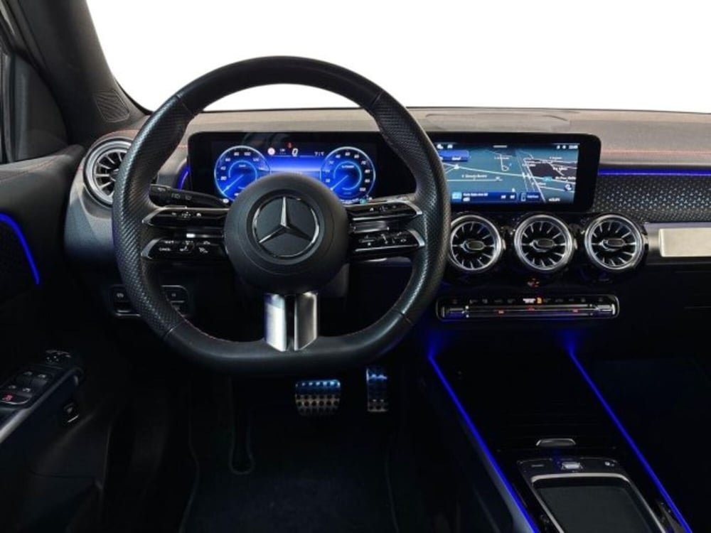 Mercedes-Benz EQB usata a Bologna (11)