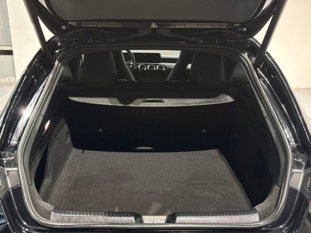 Mercedes-Benz CLA Shooting Brake usata a Bologna (8)