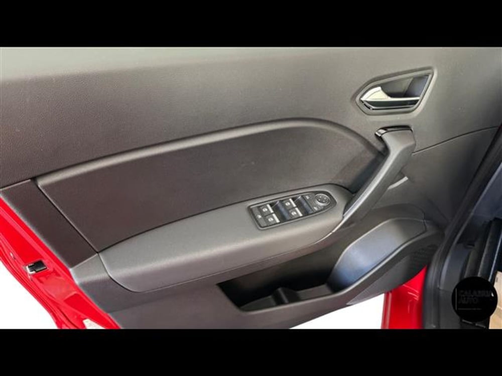 Renault Captur nuova a Reggio Calabria (10)