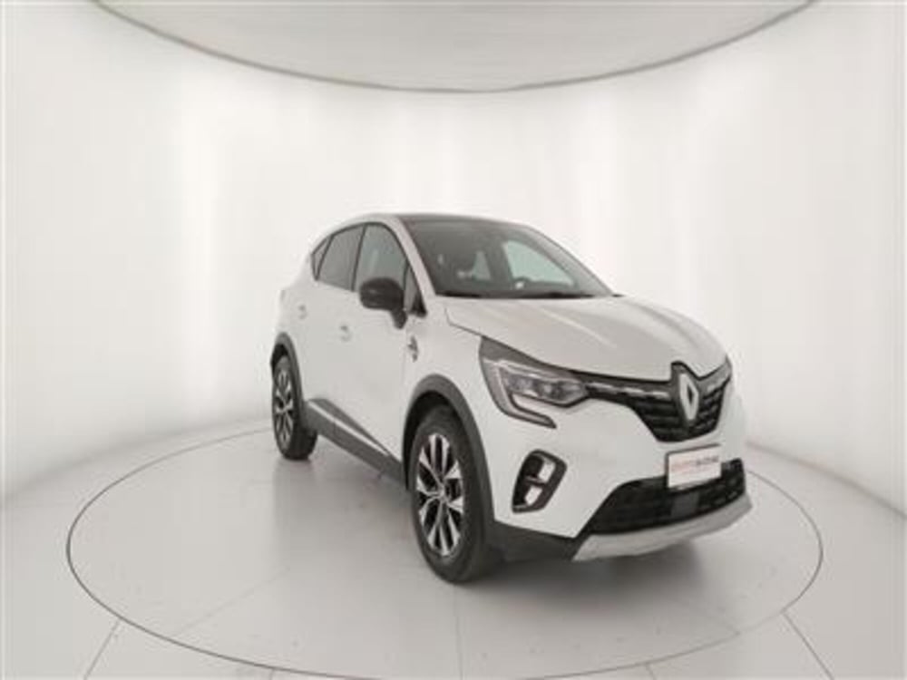 Renault Captur usata a Bari (12)