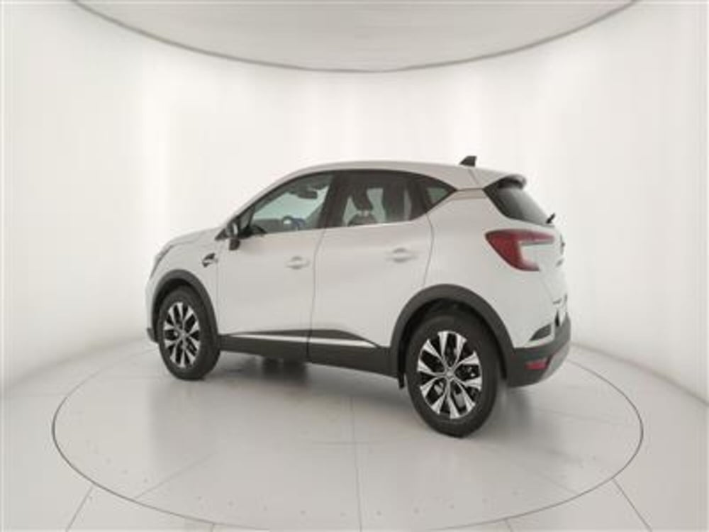 Renault Captur usata a Bari (4)
