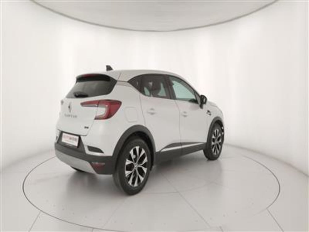 Renault Captur usata a Bari (8)