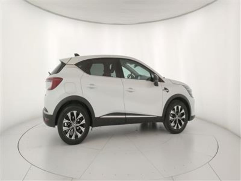 Renault Captur usata a Bari (9)