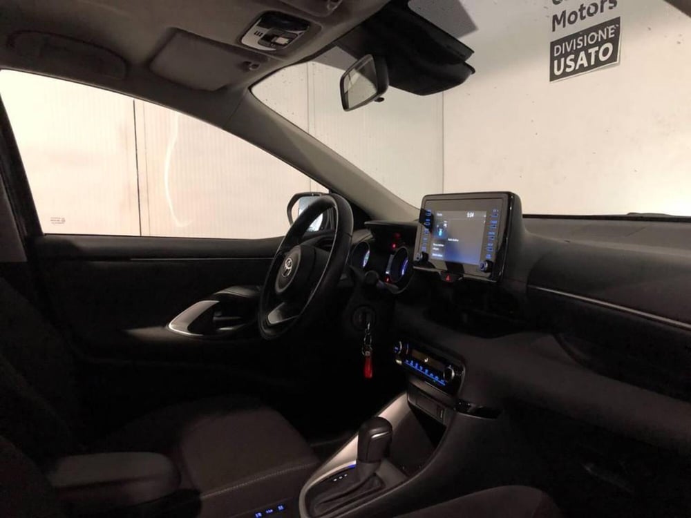 Toyota Yaris Cross usata a Torino (8)
