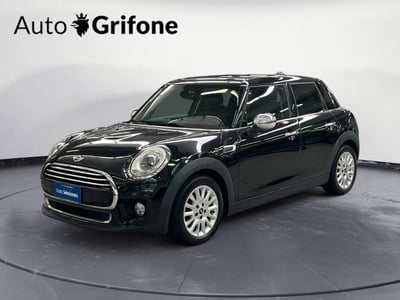 MINI Mini 1.5 Cooper D Business 5 porte del 2015 usata a Modena