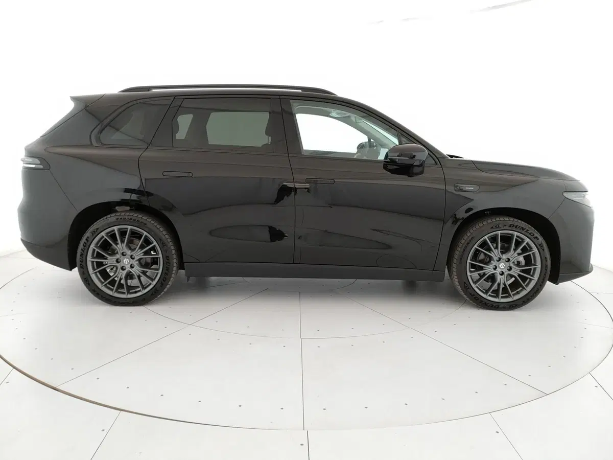 Leapmotor C10 nuova a Caserta (4)