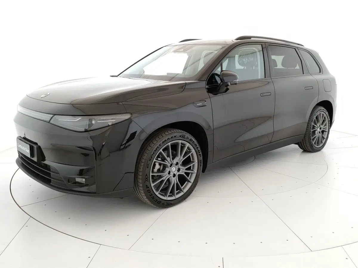 Leapmotor C10 nuova a Caserta (7)