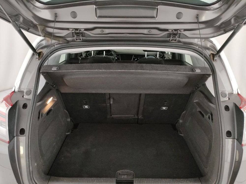 Opel Crossland X usata a Roma (10)