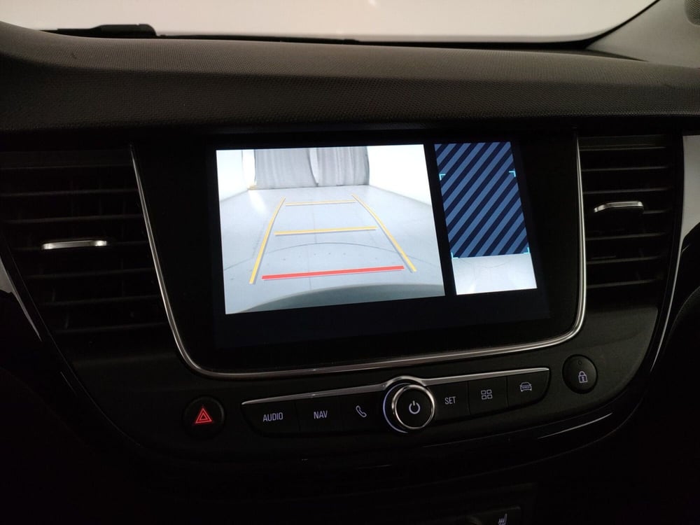 Opel Crossland X usata a Roma (16)