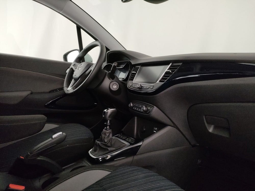 Opel Crossland X usata a Roma (7)