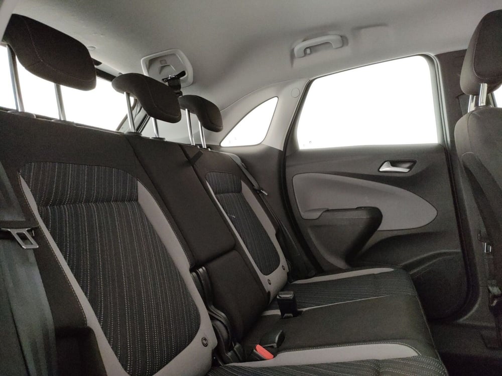 Opel Crossland X usata a Roma (8)