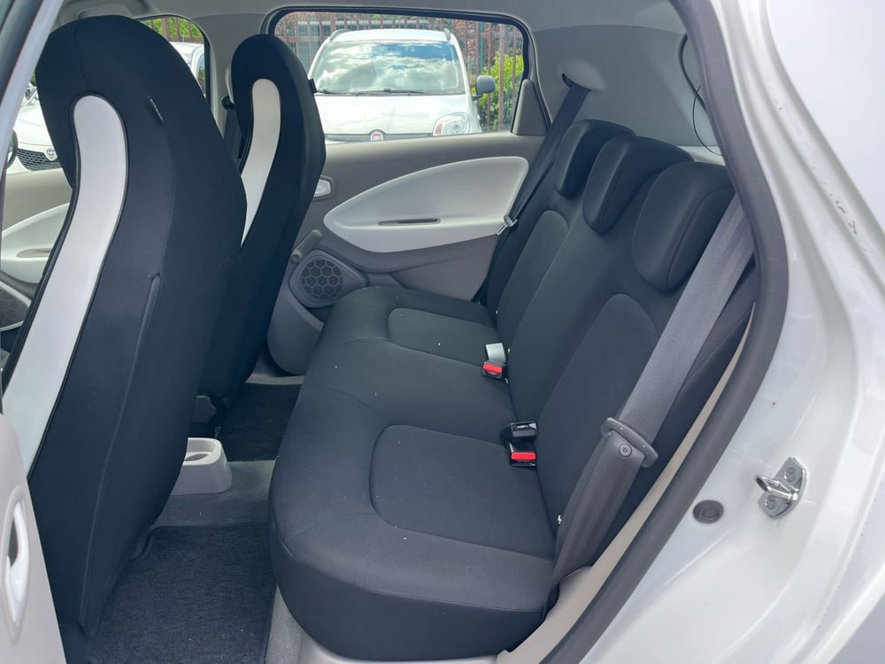 Renault Zoe usata a Milano (13)
