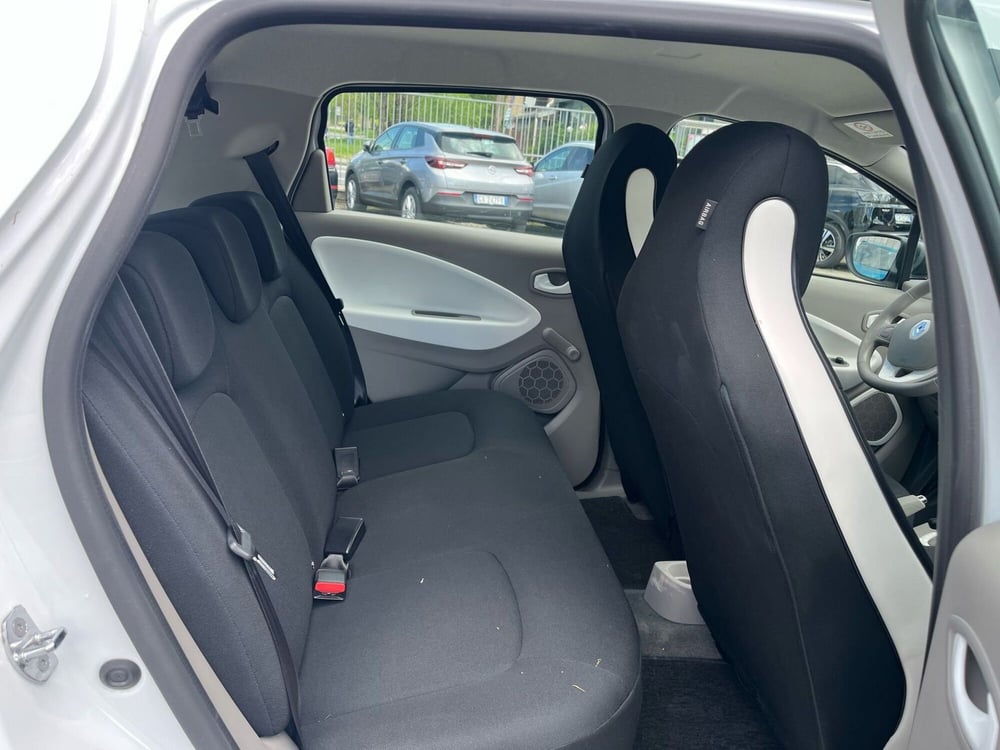 Renault Zoe usata a Milano (14)