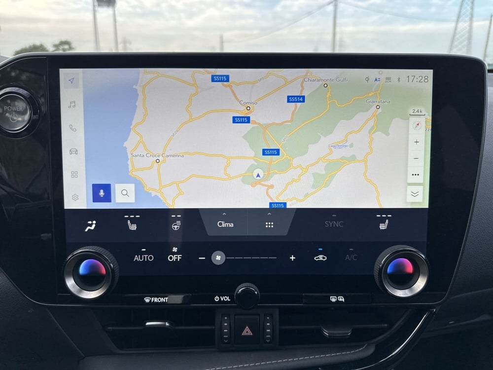 Lexus NX usata a Ragusa (13)
