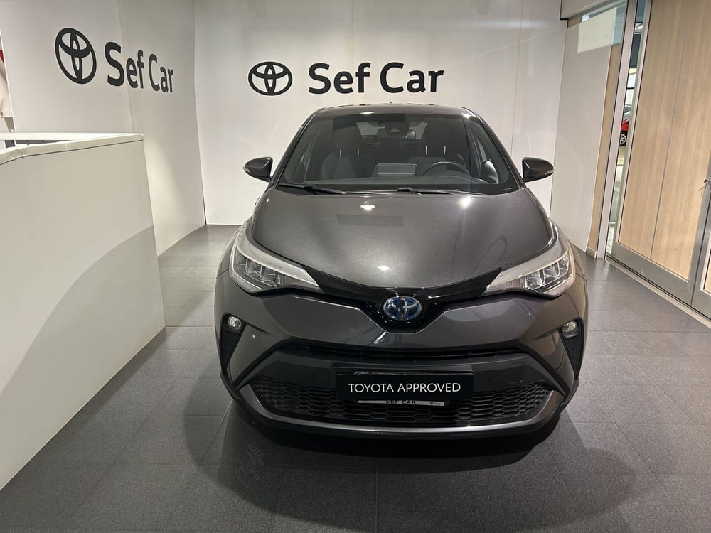 Toyota Toyota C-HR usata a Milano (5)