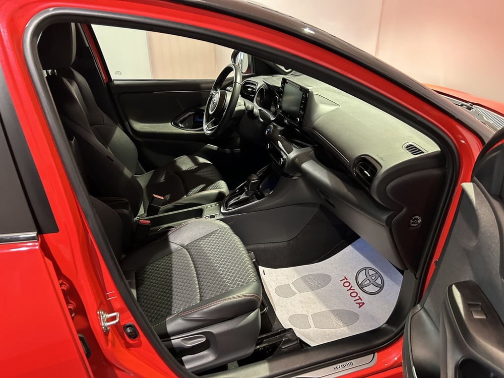 Toyota Yaris usata a Milano (5)