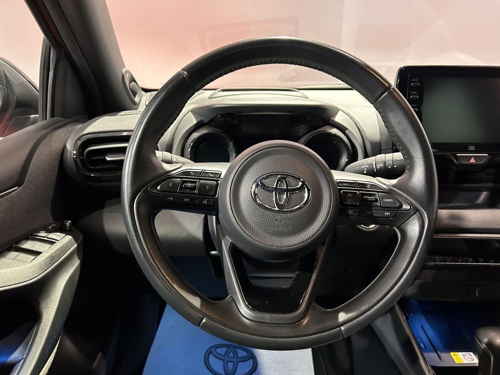 Toyota Yaris usata a Milano (9)