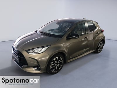 Toyota Yaris 1.5 Hybrid 5 porte Lounge del 2021 usata a Milano
