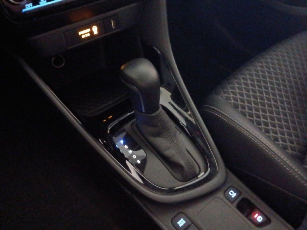 Toyota Yaris usata a Milano (11)