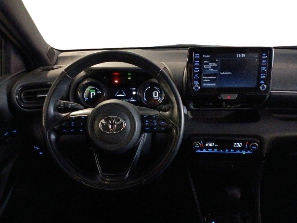 Toyota Yaris usata a Milano (16)