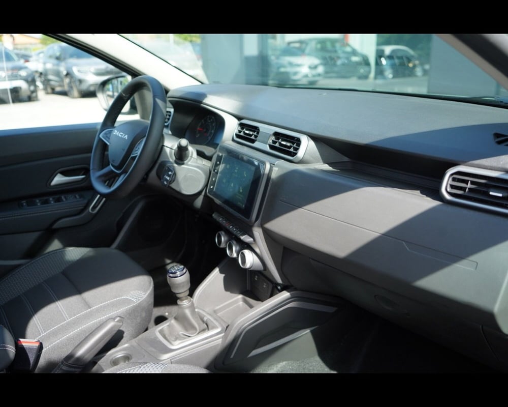 Dacia Duster nuova a Venezia (13)