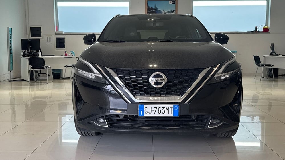 Nissan Qashqai usata a Viterbo (2)