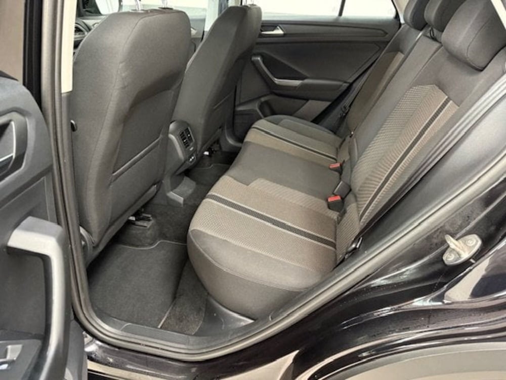 Volkswagen T-Roc usata a Pavia (10)