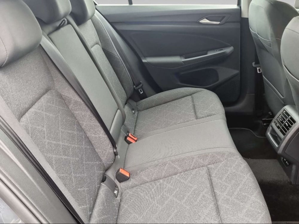 Volkswagen Golf Variant usata a Livorno (11)
