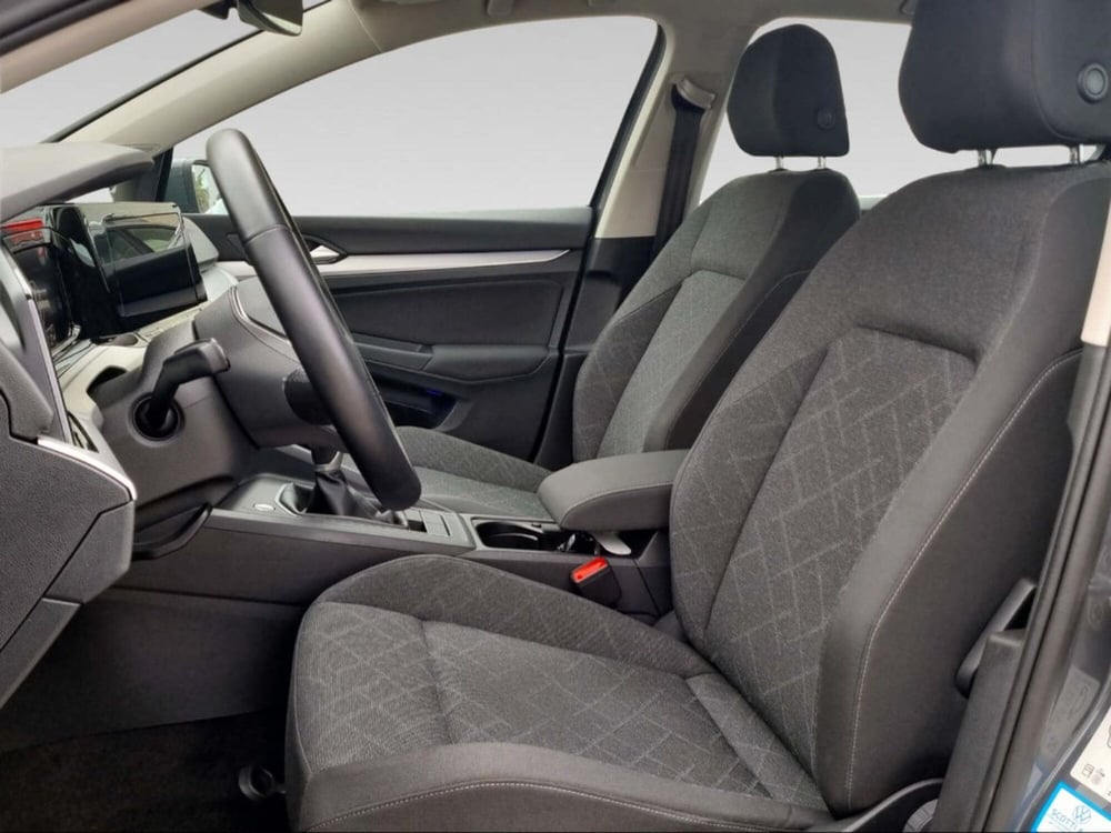 Volkswagen Golf Variant usata a Livorno (9)