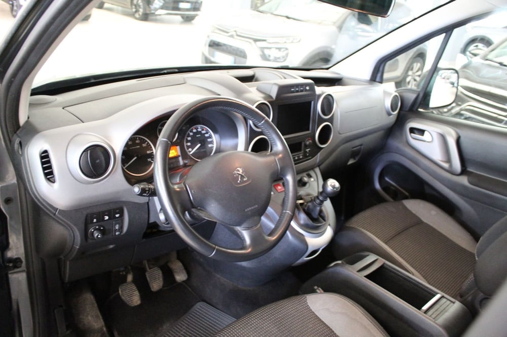 Peugeot Partner usata a Cremona (8)
