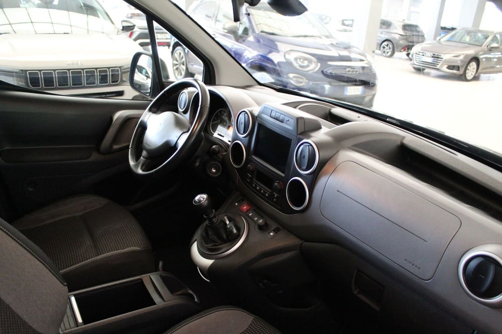 Peugeot Partner usata a Cremona (9)