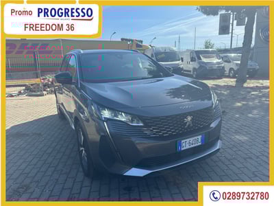 Peugeot 5008 1.2 hybrid 48V Allure Pack 136cv e-dcs 6 del 2024 usata a Sesto San Giovanni