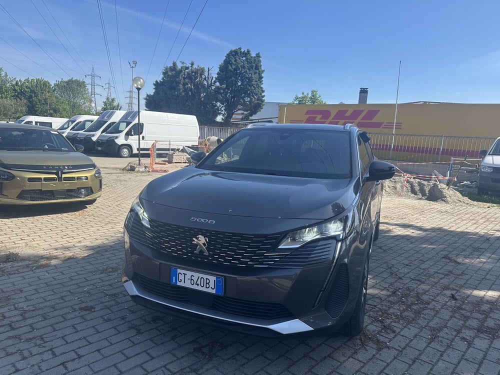 Peugeot 5008 usata a Milano (2)