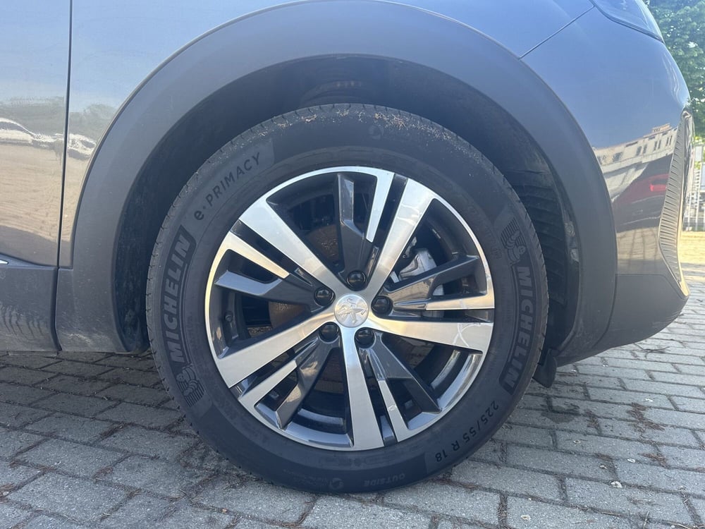 Peugeot 5008 usata a Milano (7)