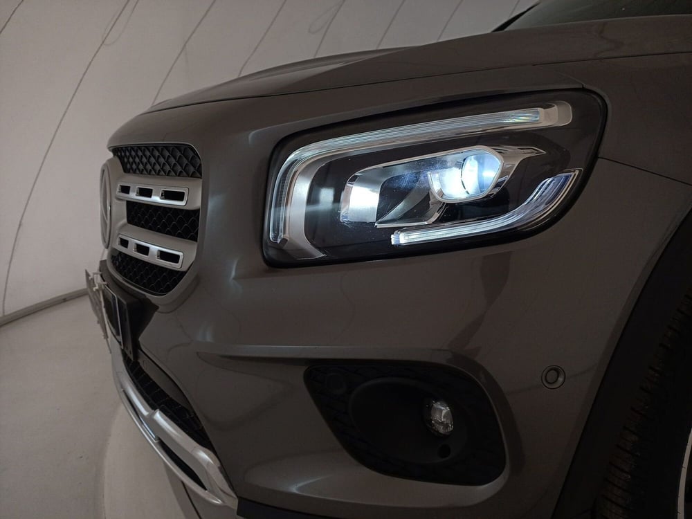 Mercedes-Benz GLB usata a Bari (12)