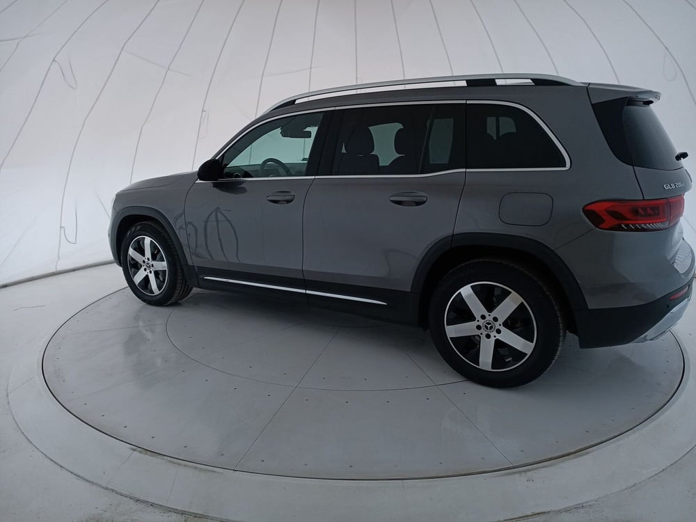 Mercedes-Benz GLB usata a Bari (3)