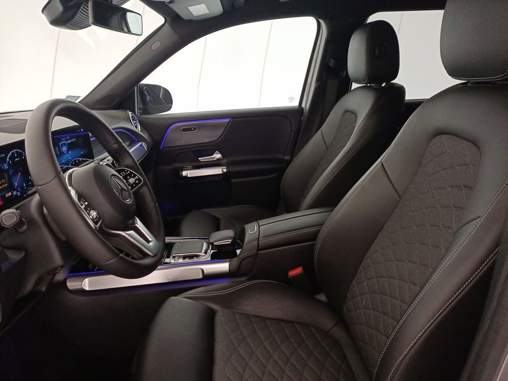 Mercedes-Benz GLB usata a Bari (6)
