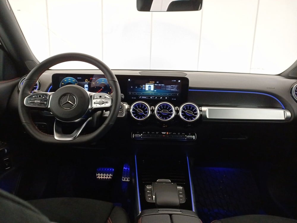 Mercedes-Benz GLB usata a Bari (9)