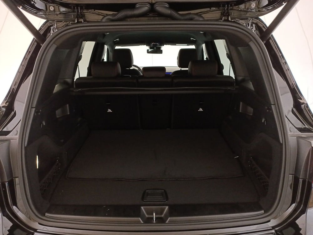 Mercedes-Benz GLB usata a Bari (12)